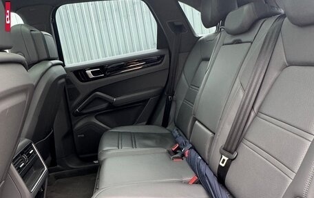 Porsche Cayenne III, 2018 год, 22 фотография