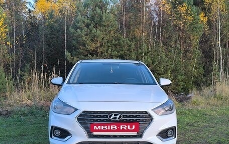 Hyundai Solaris II рестайлинг, 2018 год, 1 280 000 рублей, 8 фотография