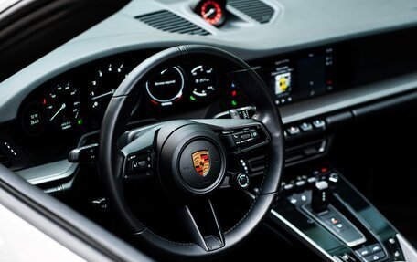 Porsche 911, 2021 год, 16 300 000 рублей, 5 фотография