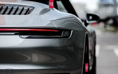 Porsche 911, 2021 год, 16 300 000 рублей, 3 фотография