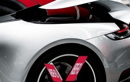 Porsche 911, 2021 год, 16 300 000 рублей, 15 фотография