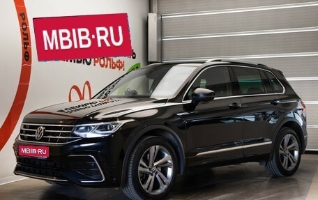 Volkswagen Tiguan II, 2021 год, 3 199 000 рублей, 1 фотография