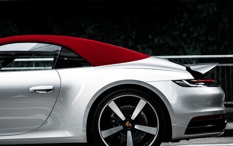 Porsche 911, 2021 год, 16 300 000 рублей, 19 фотография