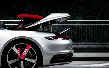 Porsche 911, 2021 год, 16 300 000 рублей, 17 фотография