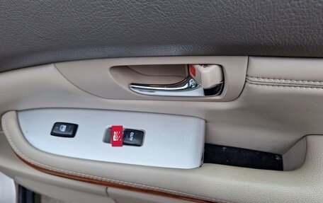 Lexus RX II рестайлинг, 2003 год, 900 000 рублей, 20 фотография