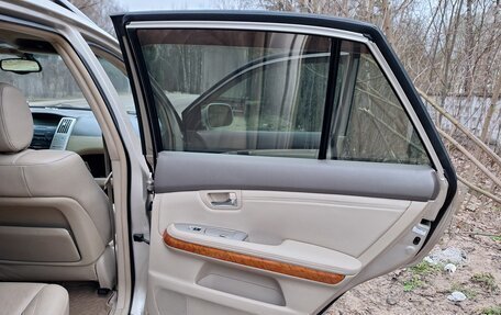 Lexus RX II рестайлинг, 2003 год, 900 000 рублей, 31 фотография