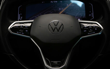 Volkswagen Tiguan II, 2021 год, 3 199 000 рублей, 10 фотография