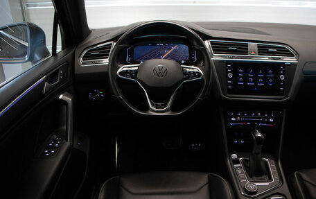 Volkswagen Tiguan II, 2021 год, 3 199 000 рублей, 9 фотография