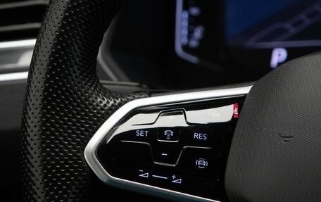 Volkswagen Tiguan II, 2021 год, 3 199 000 рублей, 12 фотография