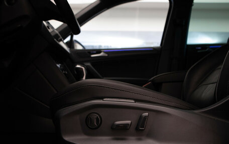 Volkswagen Tiguan II, 2021 год, 3 199 000 рублей, 29 фотография