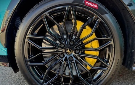 Lamborghini Urus I, 2025 год, 35 000 000 рублей, 5 фотография