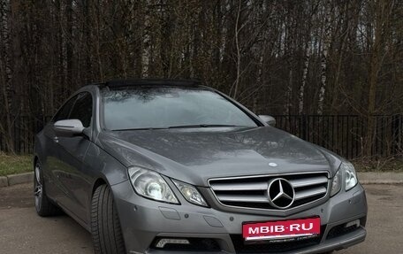 Mercedes-Benz E-Класс, 2009 год, 1 280 000 рублей, 1 фотография