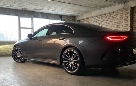 Mercedes-Benz CLS, 2019 год, 4 500 000 рублей, 3 фотография