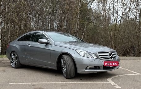 Mercedes-Benz E-Класс, 2009 год, 1 280 000 рублей, 2 фотография