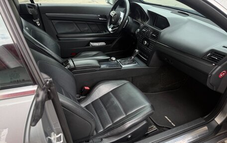 Mercedes-Benz E-Класс, 2009 год, 1 280 000 рублей, 8 фотография