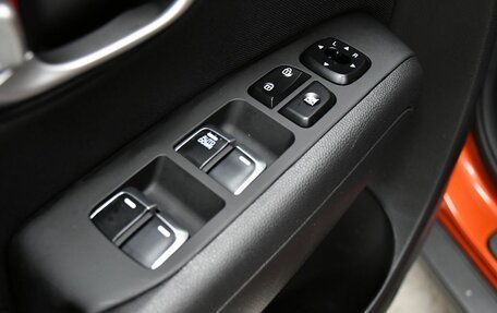 KIA Soul II рестайлинг, 2019 год, 1 747 000 рублей, 13 фотография