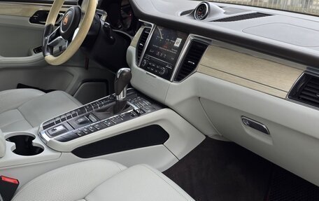 Porsche Macan I рестайлинг, 2017 год, 3 950 000 рублей, 8 фотография