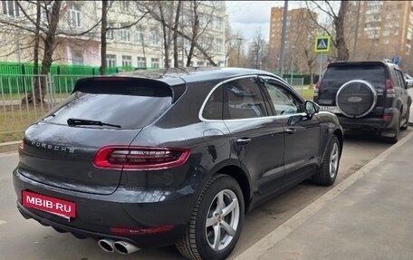 Porsche Macan I рестайлинг, 2017 год, 3 950 000 рублей, 3 фотография