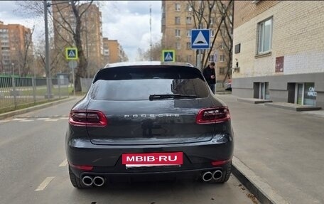 Porsche Macan I рестайлинг, 2017 год, 3 950 000 рублей, 2 фотография