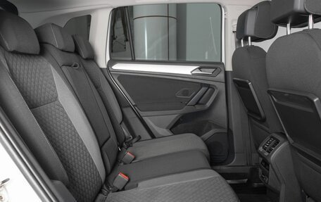 Volkswagen Tiguan II, 2019 год, 2 464 000 рублей, 8 фотография