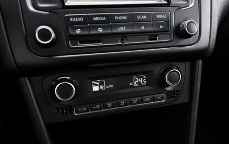 Volkswagen Polo VI (EU Market), 2014 год, 715 000 рублей, 11 фотография