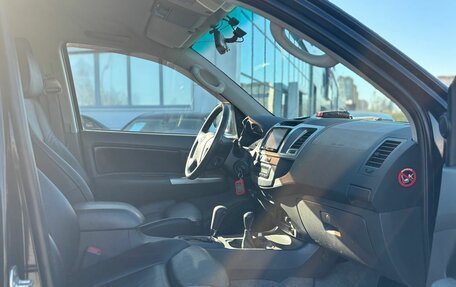 Toyota Hilux VII, 2012 год, 2 600 000 рублей, 8 фотография