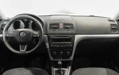 Skoda Yeti I рестайлинг, 2014 год, 1 322 400 рублей, 6 фотография