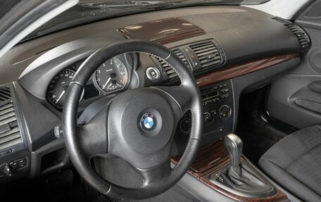 BMW 1 серия, 2008 год, 670 000 рублей, 5 фотография