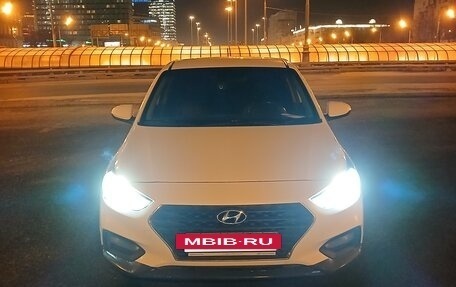 Hyundai Solaris II рестайлинг, 2018 год, 860 000 рублей, 6 фотография