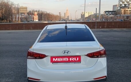 Hyundai Solaris II рестайлинг, 2018 год, 860 000 рублей, 13 фотография