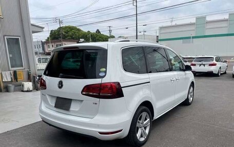 Volkswagen Sharan II, 2018 год, 1 400 000 рублей, 3 фотография
