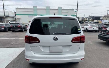 Volkswagen Sharan II, 2018 год, 1 400 000 рублей, 5 фотография