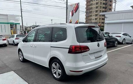 Volkswagen Sharan II, 2018 год, 1 400 000 рублей, 4 фотография