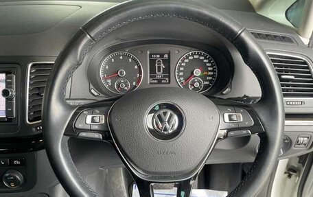 Volkswagen Sharan II, 2018 год, 1 400 000 рублей, 8 фотография