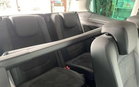 Volkswagen Sharan II, 2018 год, 1 400 000 рублей, 14 фотография