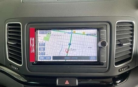 Volkswagen Sharan II, 2018 год, 1 400 000 рублей, 10 фотография