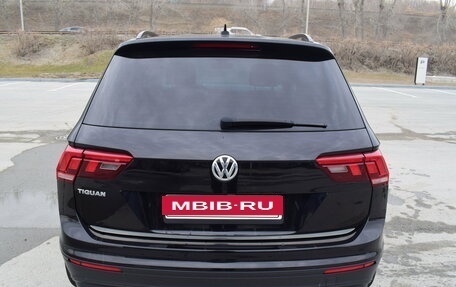 Volkswagen Tiguan II, 2019 год, 2 300 000 рублей, 10 фотография
