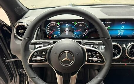 Mercedes-Benz GLB, 2021 год, 2 490 002 рублей, 8 фотография