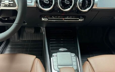 Mercedes-Benz GLB, 2021 год, 2 490 002 рублей, 11 фотография