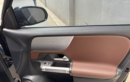 Mercedes-Benz GLB, 2021 год, 2 490 002 рублей, 13 фотография