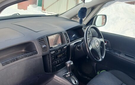 Toyota Corolla Spacio II, 2001 год, 500 000 рублей, 10 фотография
