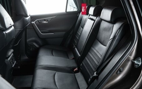 Toyota RAV4, 2020 год, 5 250 000 рублей, 9 фотография