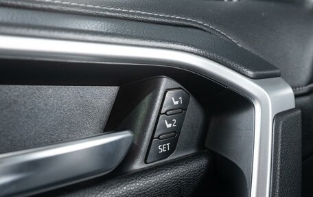 Toyota RAV4, 2020 год, 5 250 000 рублей, 22 фотография