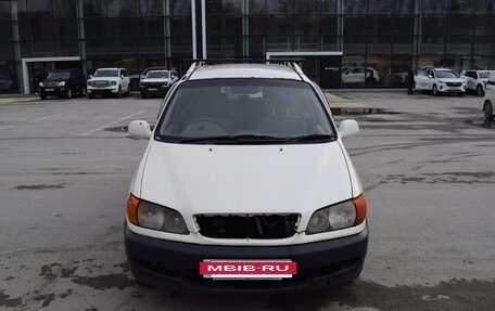 Toyota Ipsum II, 1999 год, 427 000 рублей, 9 фотография