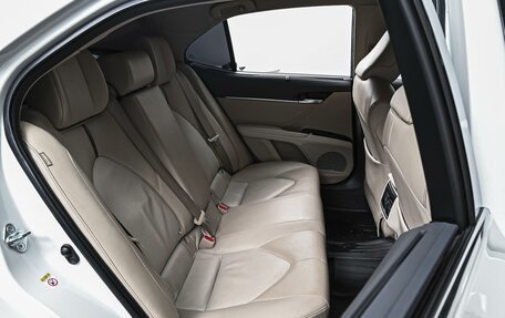 Toyota Camry, 2018 год, 2 880 000 рублей, 7 фотография