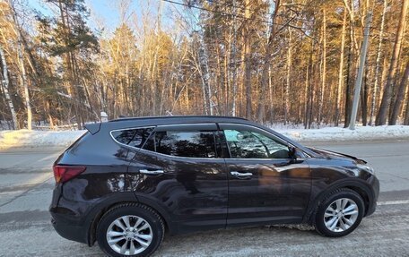 Hyundai Santa Fe III рестайлинг, 2017 год, 2 400 000 рублей, 4 фотография