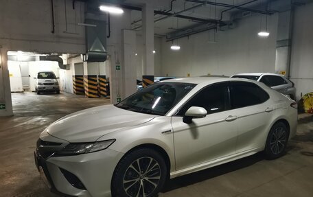 Toyota Camry, 2020 год, 3 000 000 рублей, 12 фотография