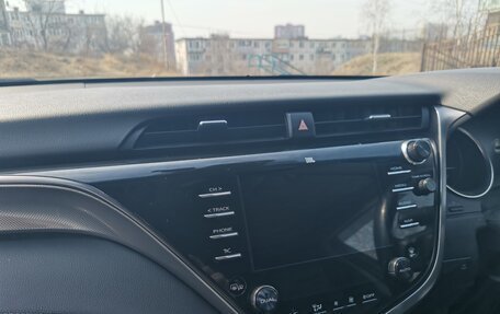 Toyota Camry, 2020 год, 3 000 000 рублей, 9 фотография