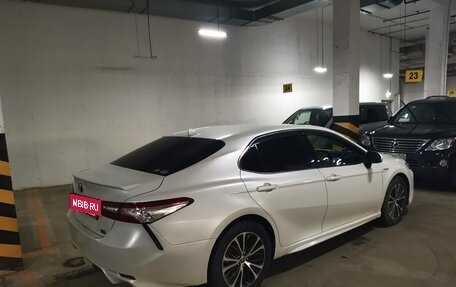 Toyota Camry, 2020 год, 3 000 000 рублей, 13 фотография