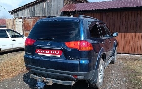 Mitsubishi Pajero Sport II рестайлинг, 2008 год, 1 700 000 рублей, 2 фотография